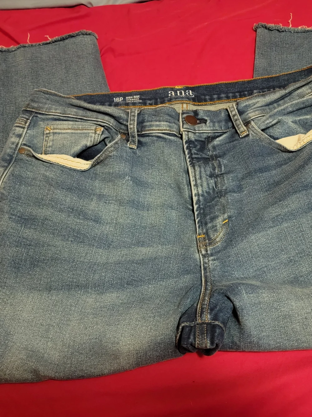 a.n.a Women's Blue Straight-Leg Denim Jeans